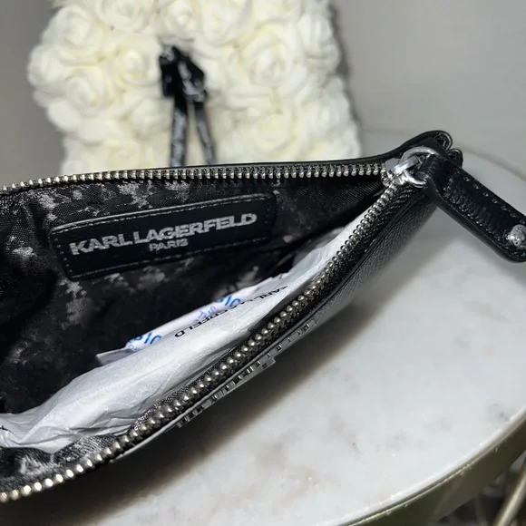 ❣️NEW Karl Lagerfeld With Sunglasses Wristlet - Picture 3 of 5